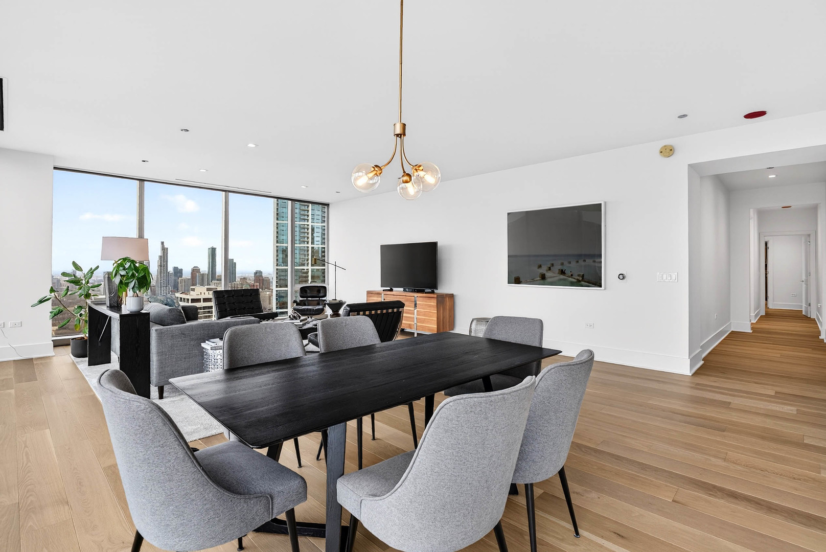 363 East Wacker Drive, Unit 3709 Chicago, IL 60601 - Photo 8 of 55