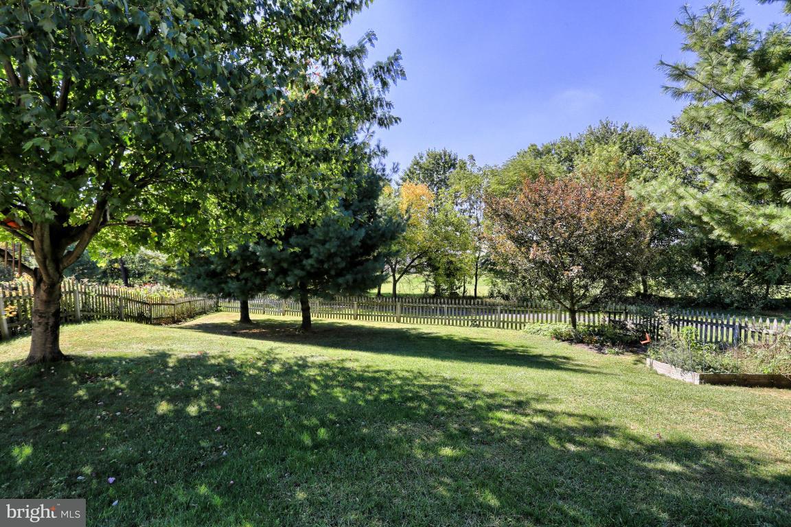 119 Laurie Lane Lititz, PA 17543 - Photo 21 of 27 Gallery Image 21