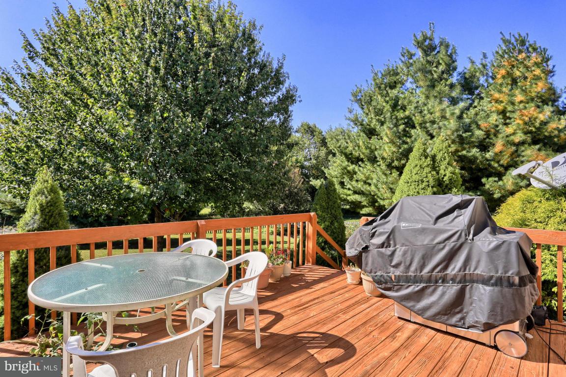 119 Laurie Lane Lititz, PA 17543 - Photo 22 of 27 Gallery Image 22