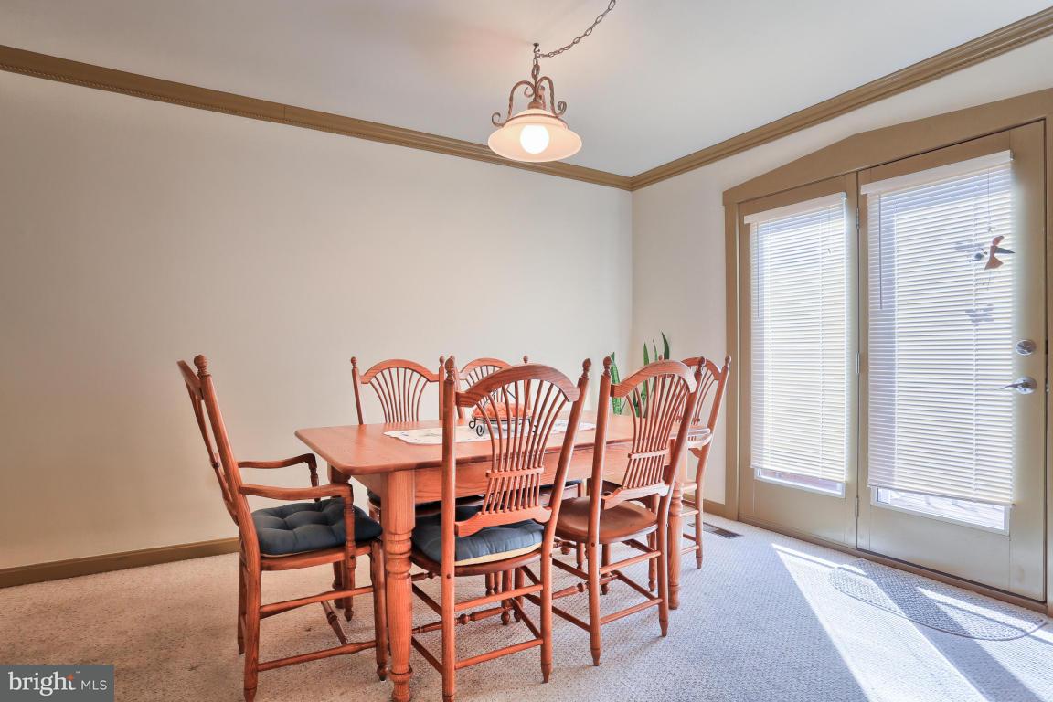 119 Laurie Lane Lititz, PA 17543 - Photo 9 of 27 Gallery Image 9