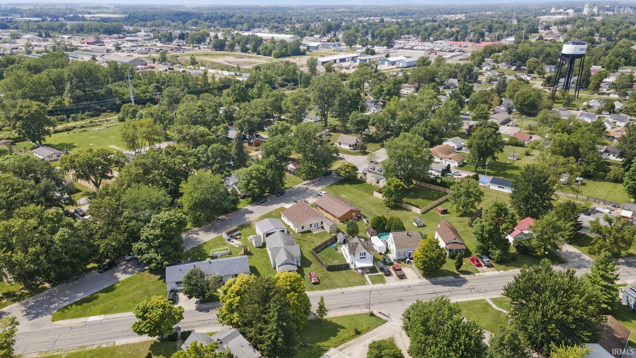 927 Line Street Decatur, IN 46733 - Photo 9 of 33