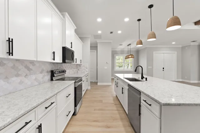 $845,900 | 3834 Northeast Barbara Drive, Jensen Beach, FL 34957