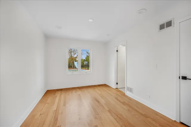 $1,499,000 | 2005 Keats Lane, Highland Park, IL 60035