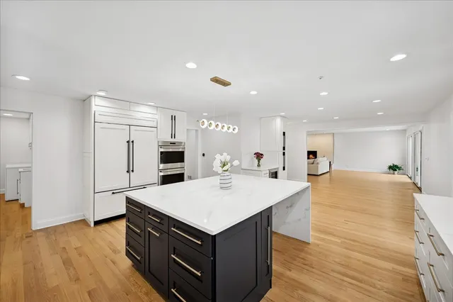 $1,499,000 | 2005 Keats Lane, Highland Park, IL 60035