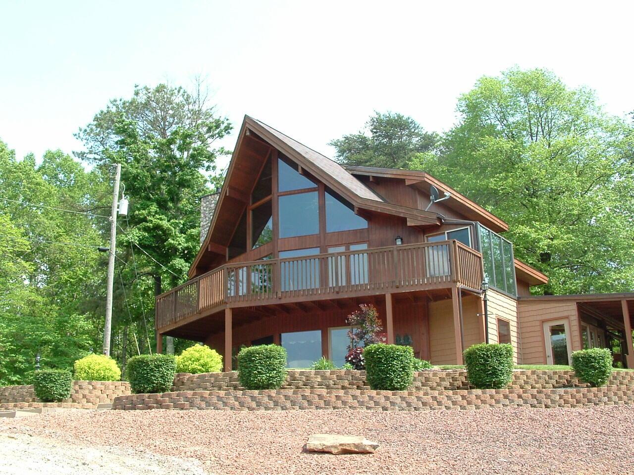 33577 Blackburn Road Logan, OH 43138 - Photo 1 of 24 33577 Blackburn Road