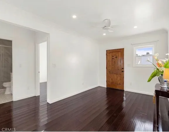 $4,195 | 501 Avenue B, Unit C, Redondo Beach, CA 90277