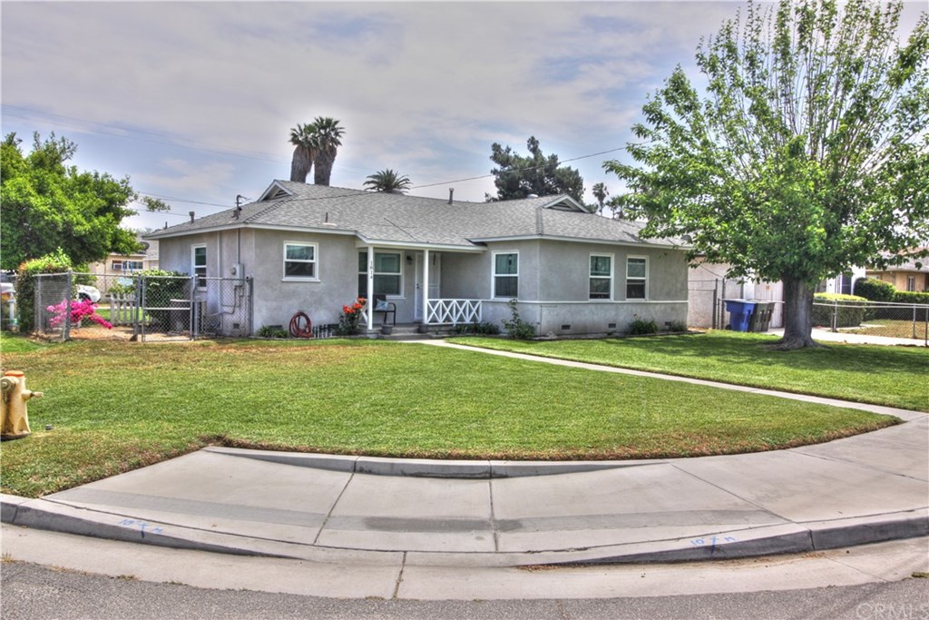 1814 Fairmount Boulevard Riverside, CA 92501 - Photo 1 of 1