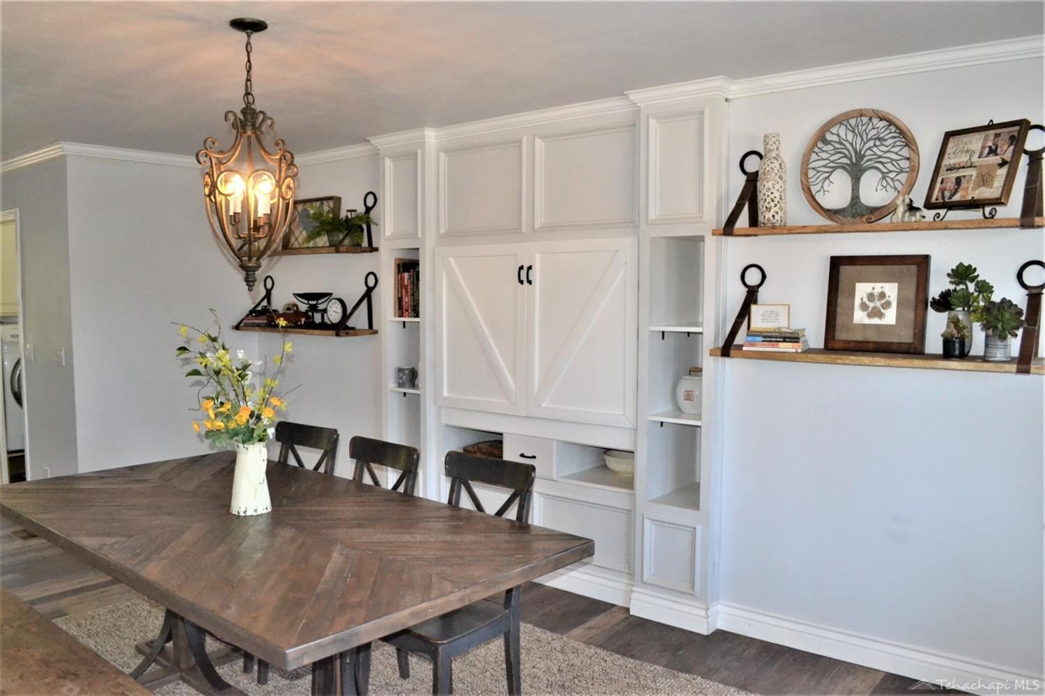 26471 Bear Valley Road Tehachapi, CA 93561 - Photo 10 of 52 Gallery Image 10