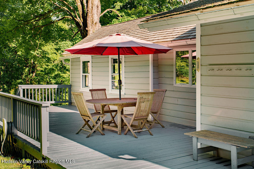 286 Manor Rock Road Craryville, NY 12521 - Photo 30 of 41 286ManorRock_EXTPorchB