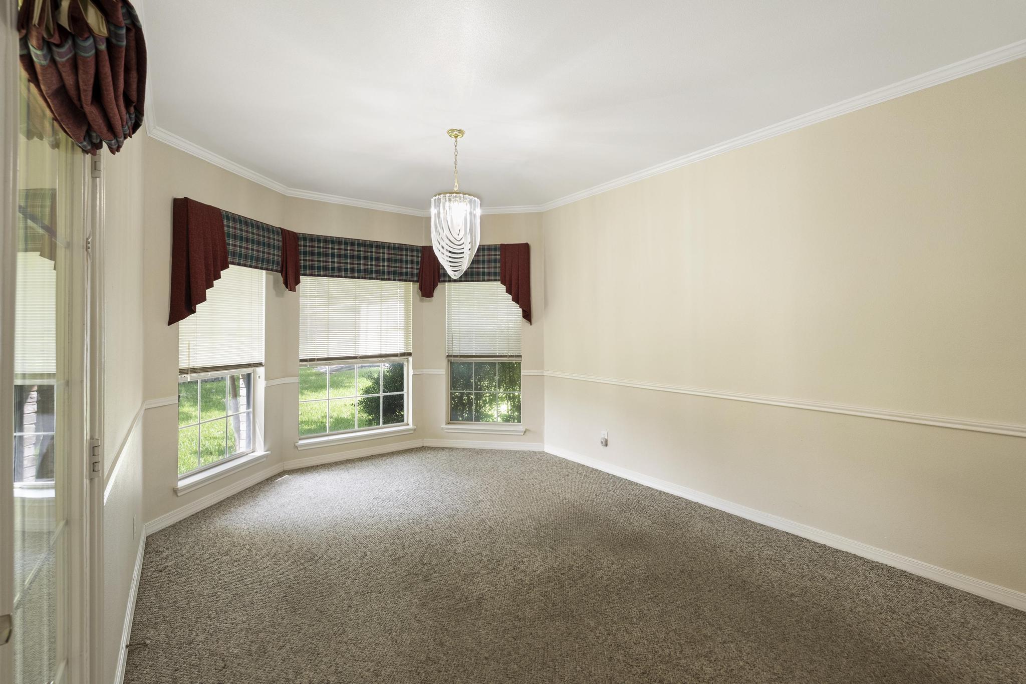 1906 Meadow Ridge Drive Taylor, TX 76574 - Photo 10 of 24