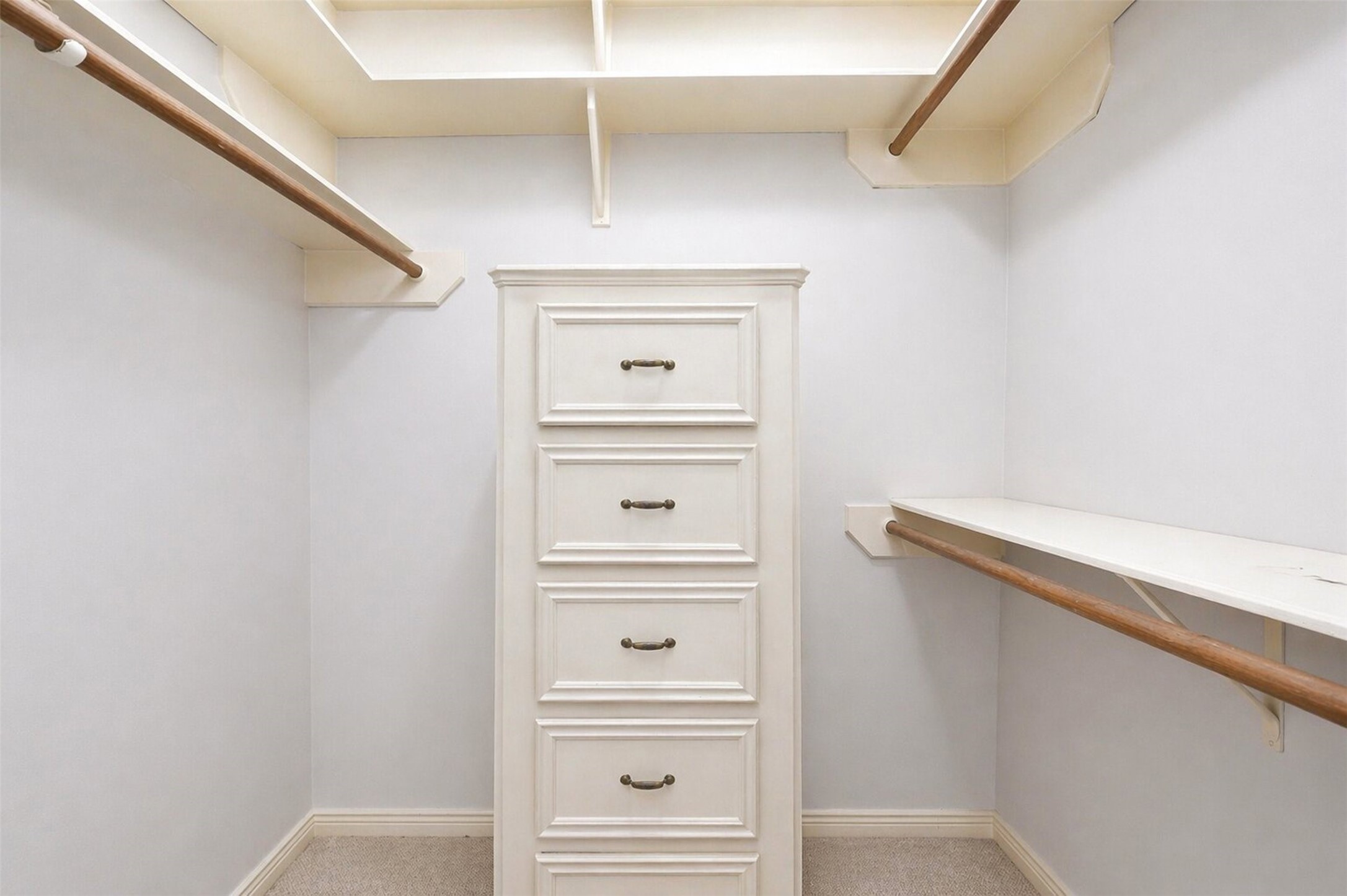 6118 Hampton Way Court Spring, TX 77389 - Photo 18 of 27 One of the closets in primary. There are two closets.