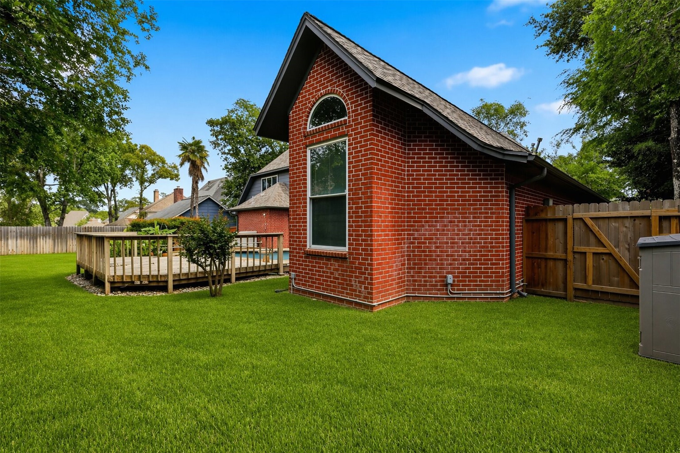 6118 Hampton Way Court Spring, TX 77389 - Photo 23 of 27 Back view of the home. Storage shed is included with the portable generator.