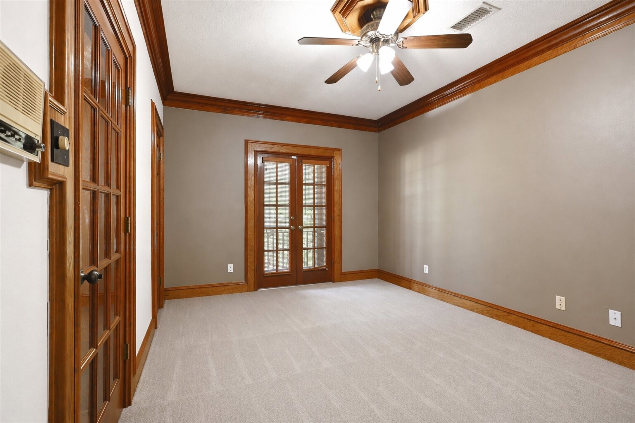 6118 Hampton Way Court Spring, TX 77389 - Photo 10 of 27 Another view of Bedroom #1