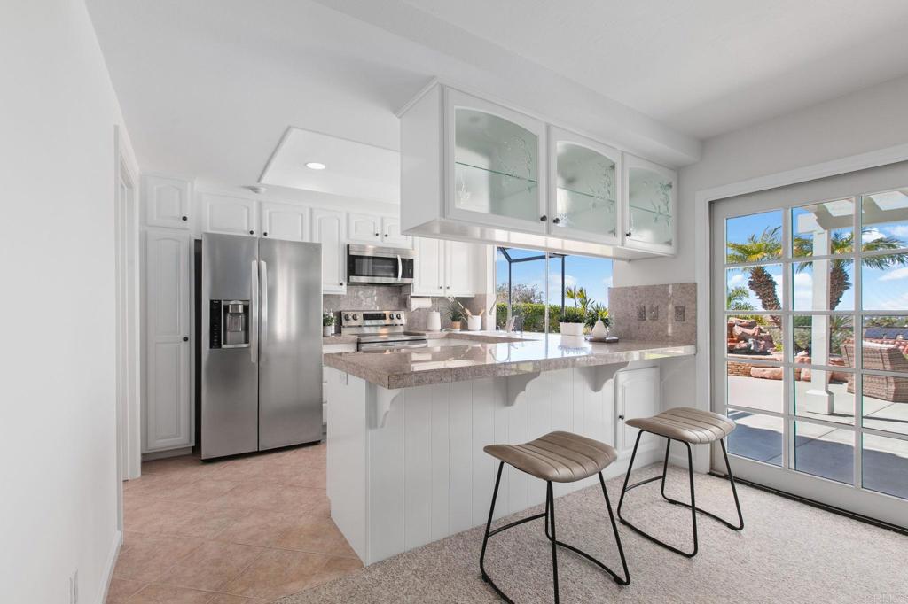 2700 Socorro Lane Carlsbad, CA 92009 - Photo 15 of 47