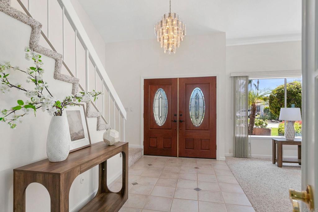 2700 Socorro Lane Carlsbad, CA 92009 - Photo 4 of 47