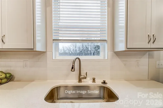 $369,990 | 6018 Mallow Crossing Lane, Charlotte, NC 28213