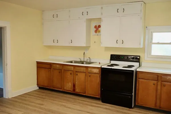 $230,000 | 407 7th Avenue West, Lisbon, ND 58054