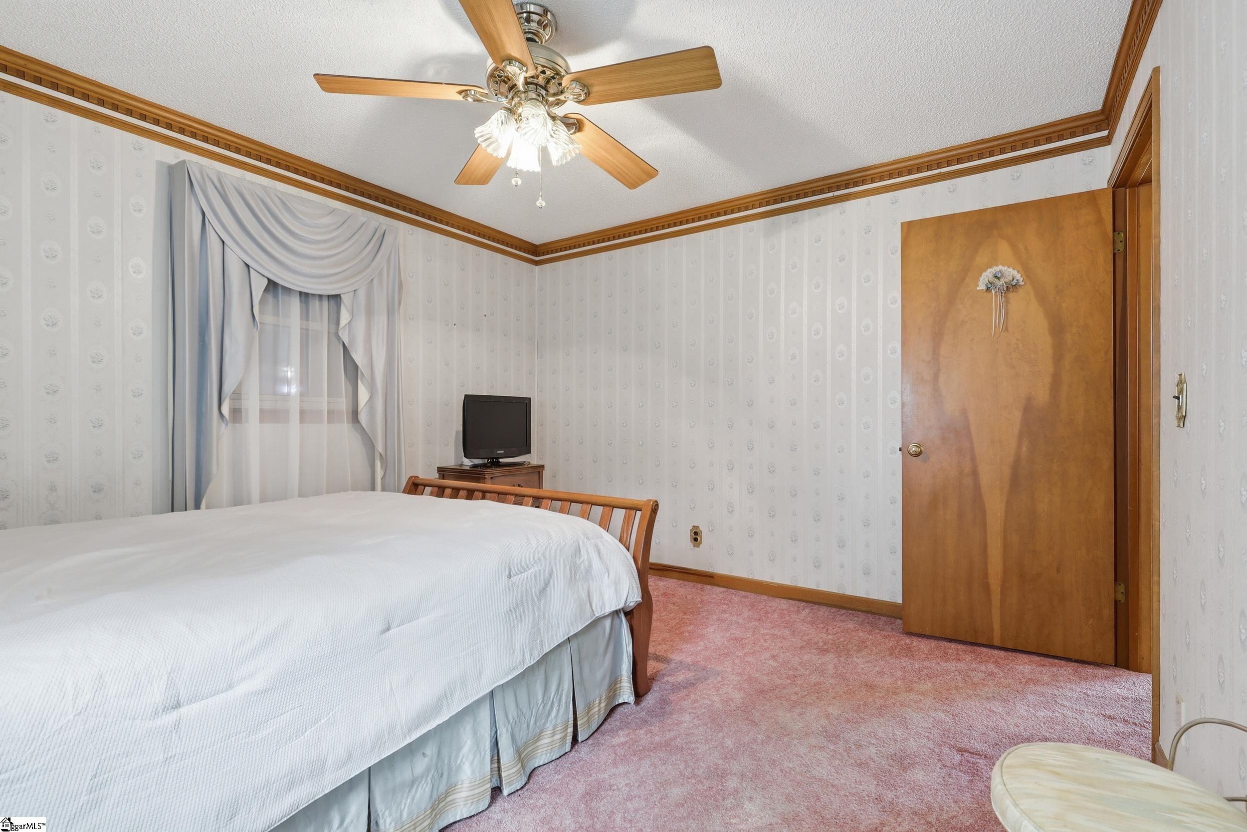 2401 Old Easley Bridge Road Greenville, SC 29611 - Photo 19 of 37
