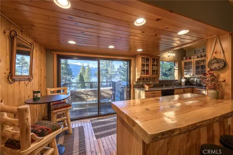 $1,275,000 | 752 Cove Drive, Big Bear Lake, CA 92315