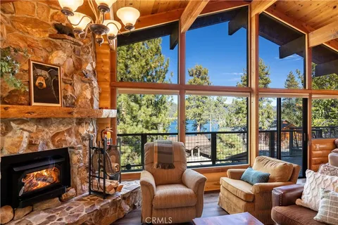 $1,275,000 | 752 Cove Drive, Big Bear Lake, CA 92315