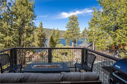 $1,275,000 | 752 Cove Drive, Big Bear Lake, CA 92315