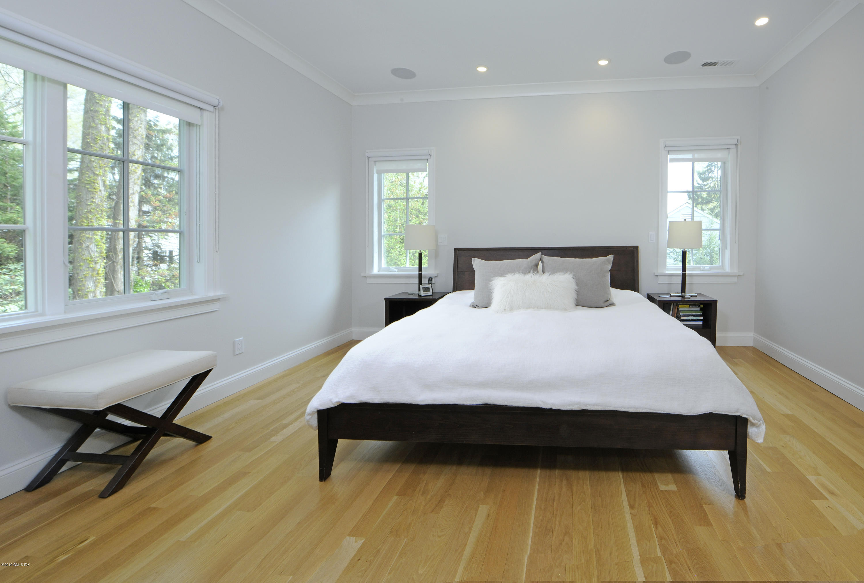 21 Bramble Lane Riverside, CT 06878 - Photo 11 of 30 11