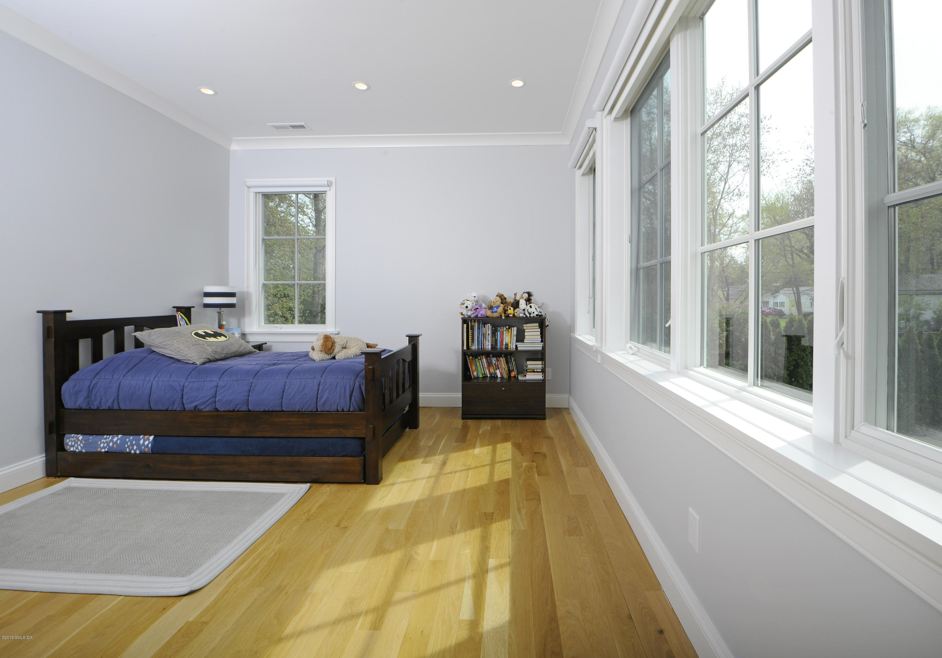 21 Bramble Lane Riverside, CT 06878 - Photo 13 of 30 13