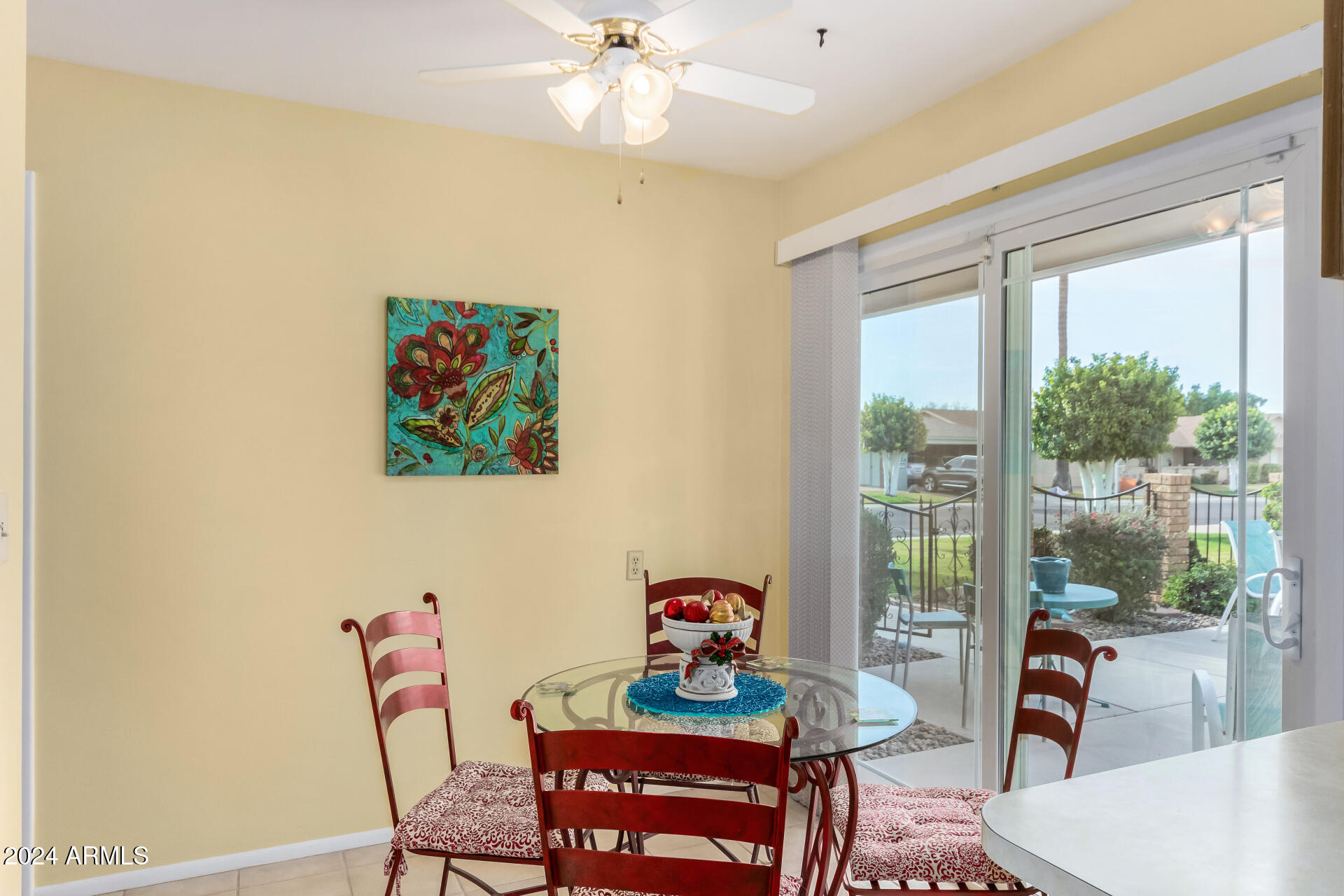 10202 West Mountain View Road Sun City, AZ 85351 - Photo 11 of 37 Dining Room Nook