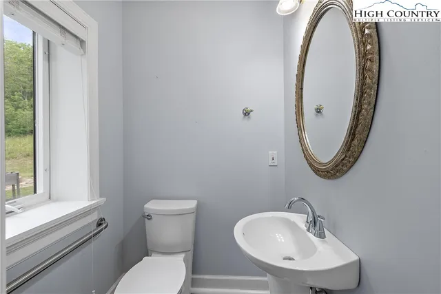 $1,499,900 | 361 Osprey Place, West Jefferson, NC 28694