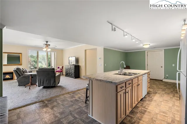 $1,499,900 | 361 Osprey Place, West Jefferson, NC 28694