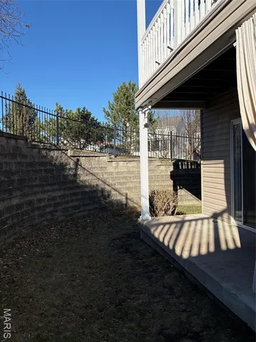 $184,000 | 613 Saravalle Drive, St. Peters, MO 63376