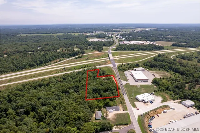 $145,000 | 5 Business Rte 5, Camdenton, MO 65020