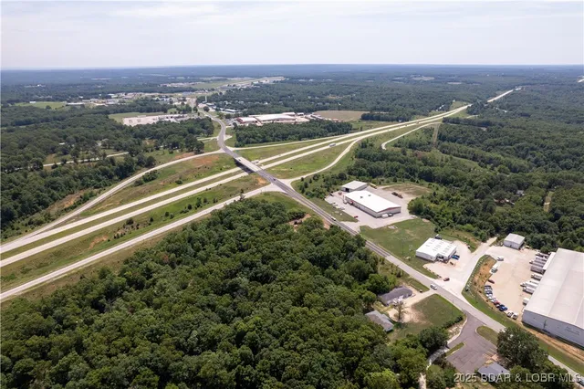 $145,000 | 5 Business Rte 5, Camdenton, MO 65020