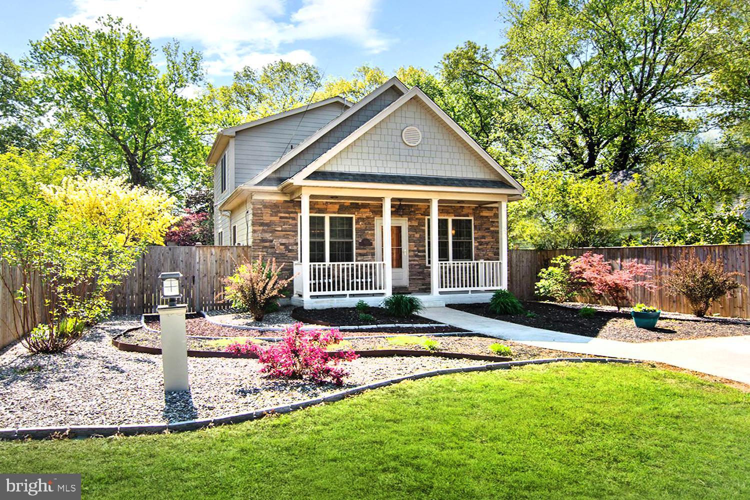 Captivating Cottage in Idyllic Natural Setting