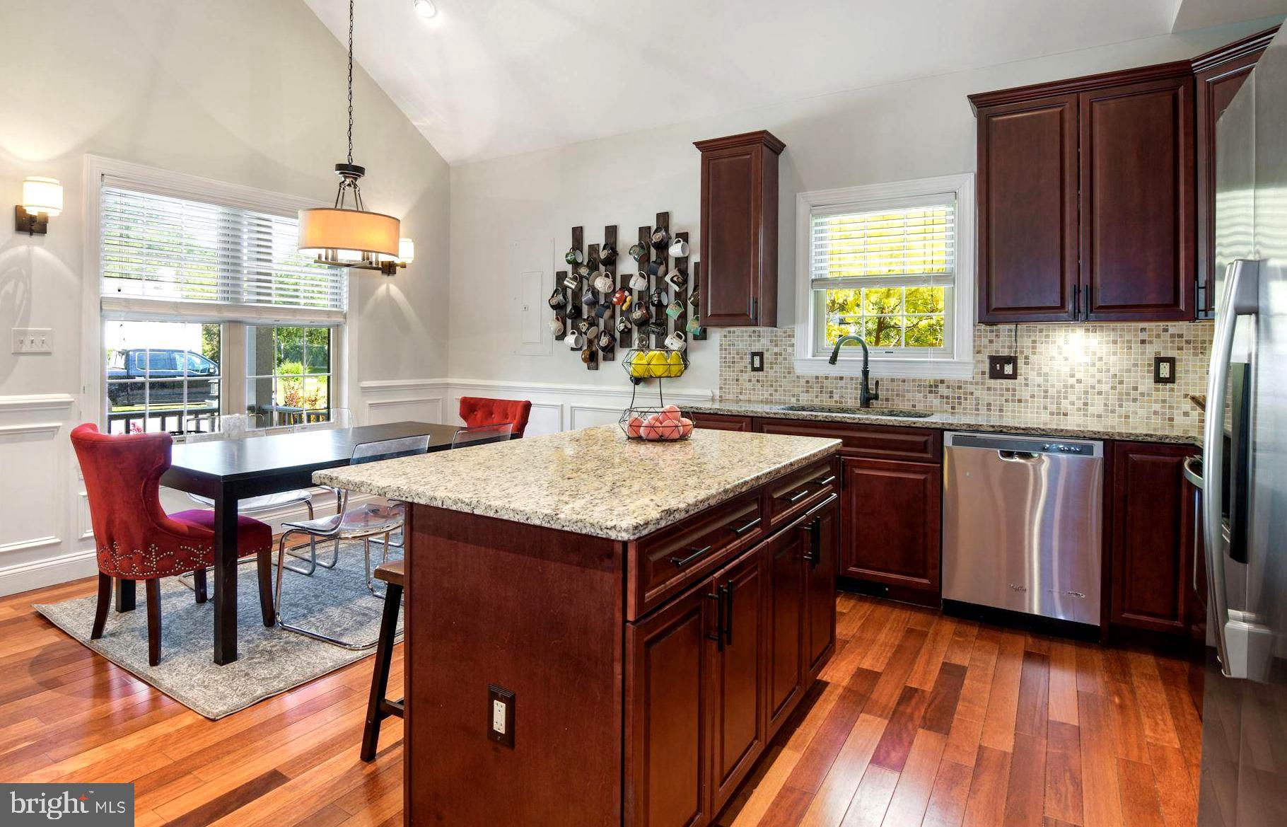 458 Riverside Drive Pasadena, MD 21122 - Photo 13 of 35 Shared Kitchen Beverage, Buffet & Breakfast Island