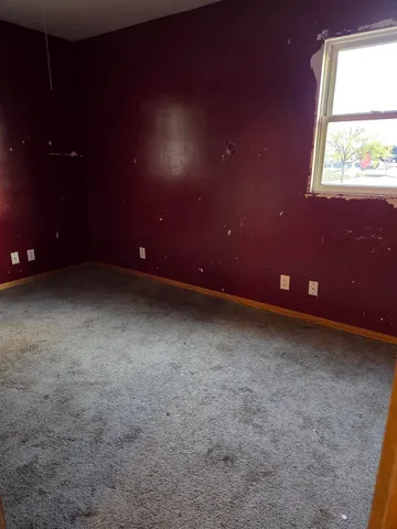 $72,800 | 1804 Glen Avenue, Beloit, WI 53511