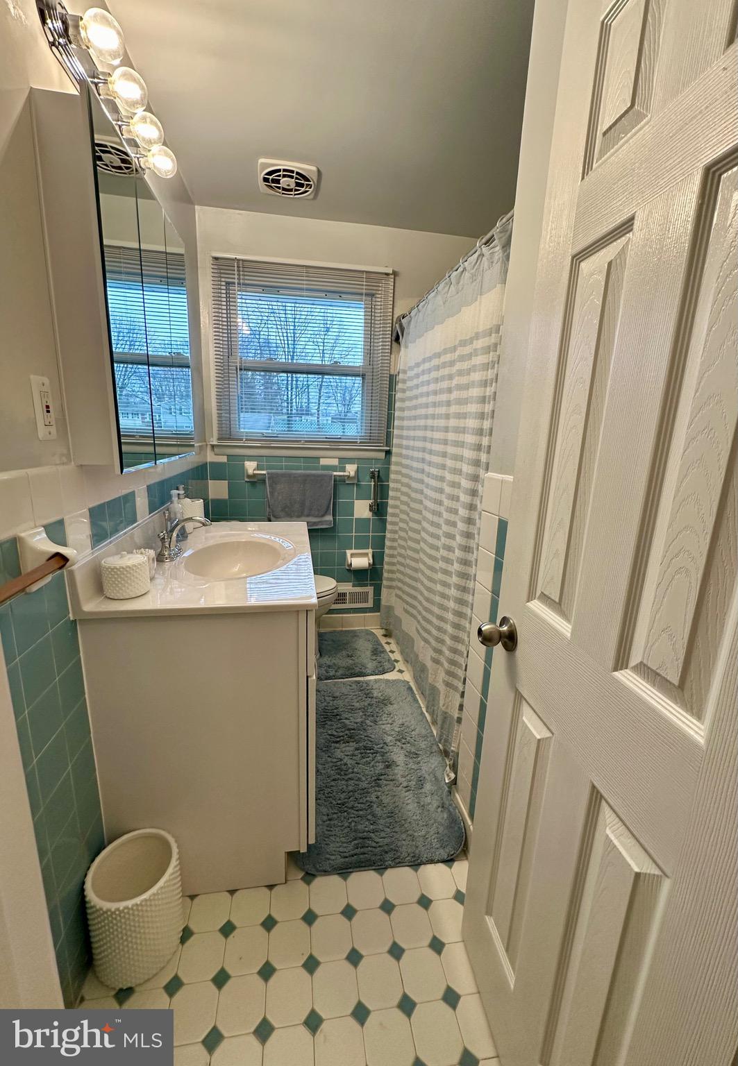 118 Allgate Road Owings Mills, MD 21117 - Photo 10 of 32