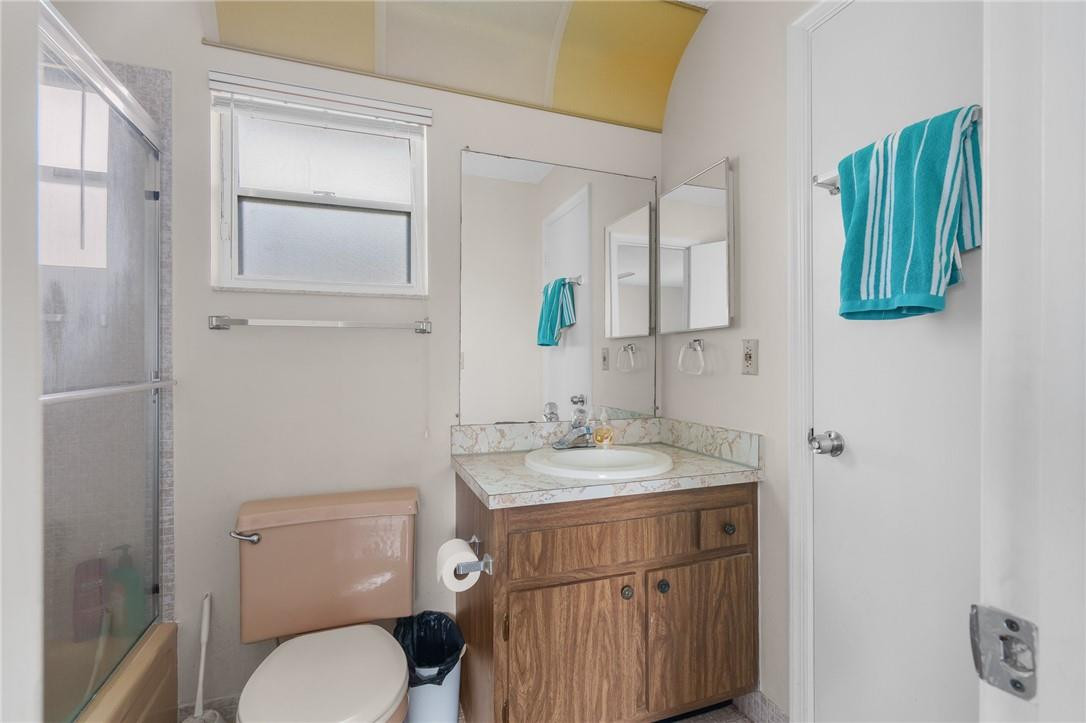 1151 Northwest 89th Way Plantation, FL 33322 - Photo 16 of 41 Photo 16