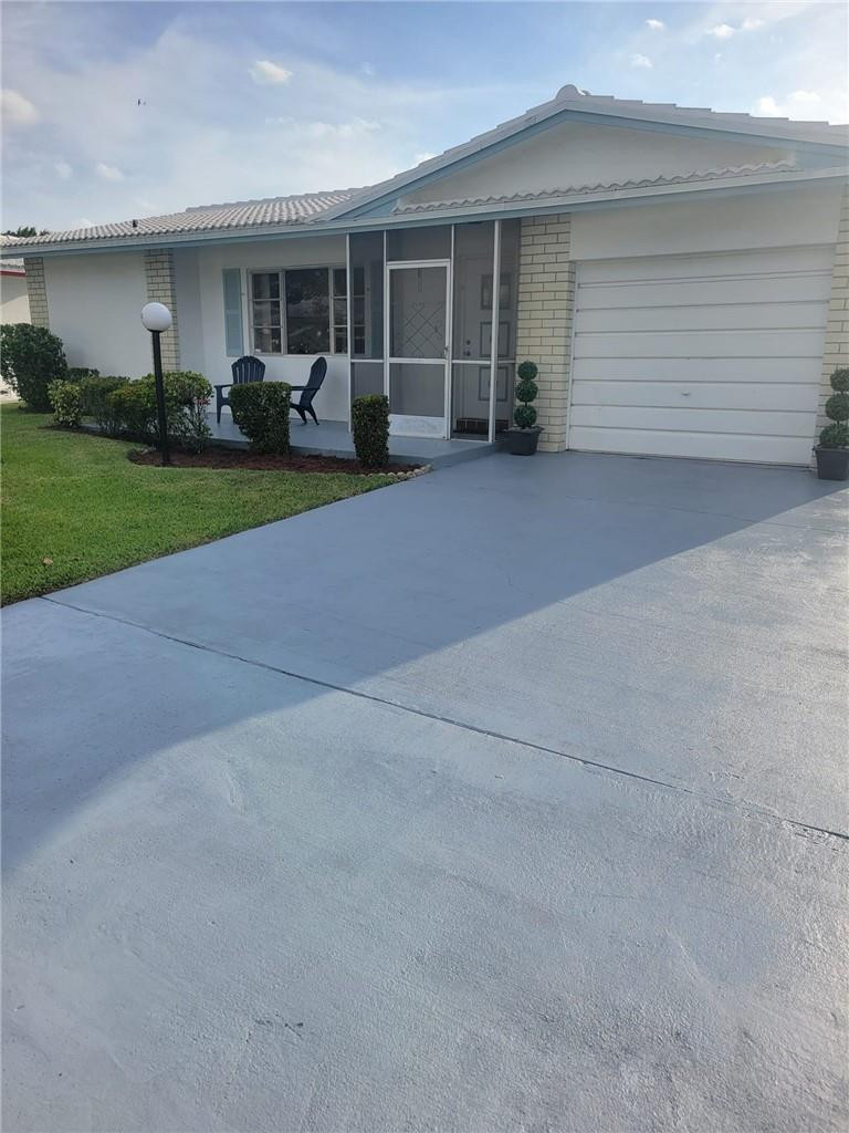 1151 Northwest 89th Way Plantation, FL 33322 - Photo 2 of 41 Photo 2