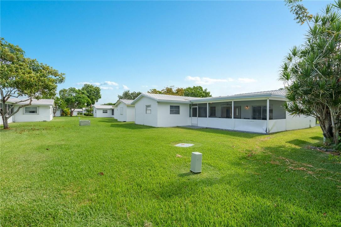 1151 Northwest 89th Way Plantation, FL 33322 - Photo 3 of 41 Photo 3