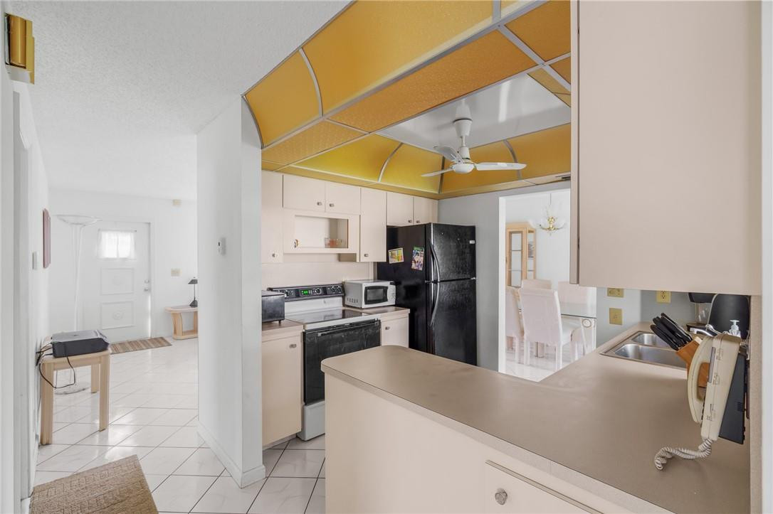 1151 Northwest 89th Way Plantation, FL 33322 - Photo 7 of 41 Photo 7