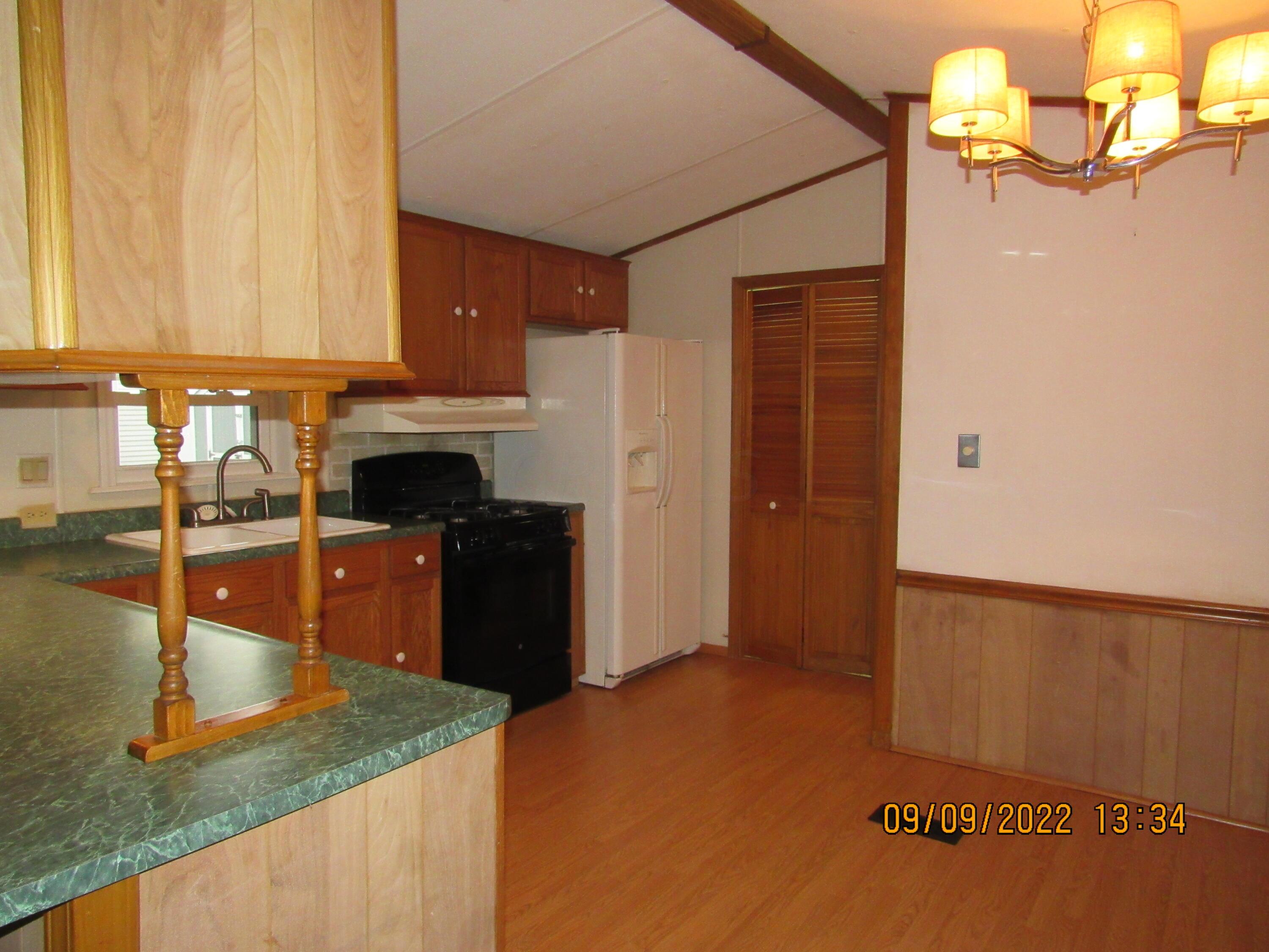 278 Ridgeview Drive Circleville, OH 43113 - Photo 9 of 14 IMG_0806