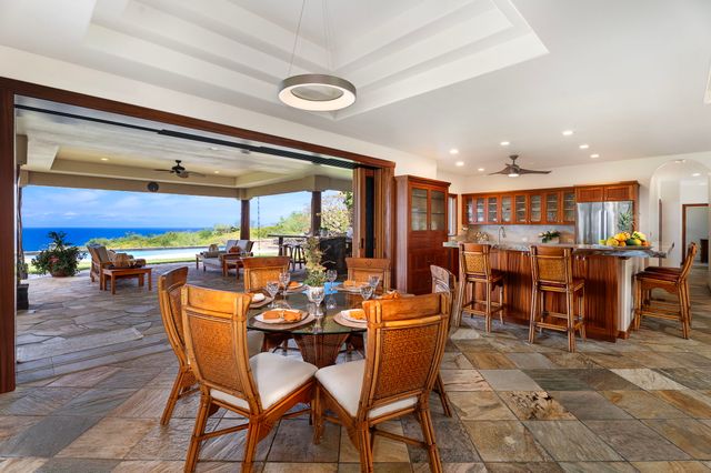 $3,400,000 | 75-399 Wehilani Drive, Kailua-Kona, HI 96740