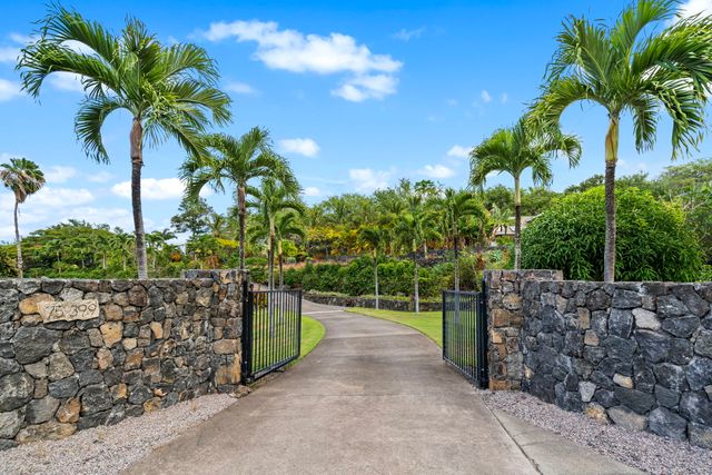 $3,400,000 | 75-399 Wehilani Drive, Kailua-Kona, HI 96740