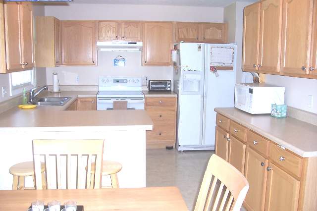 1957 Fieldstone Washington, IL 61571 - Photo 6 of 9 Gallery Image 6