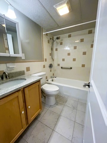 395 Mendon Road, Unit B6 North Smithfield, RI 02896 - Photo 13 of 16 Gallery Image 13