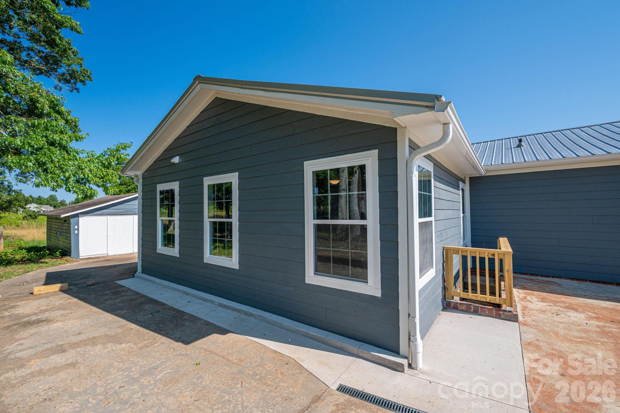6123 Flay Road Cherryville, NC 28021 - Photo 7 of 44