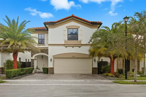 $1,280,000 | 8870 Northwest 99th Path, Doral, FL 33178
