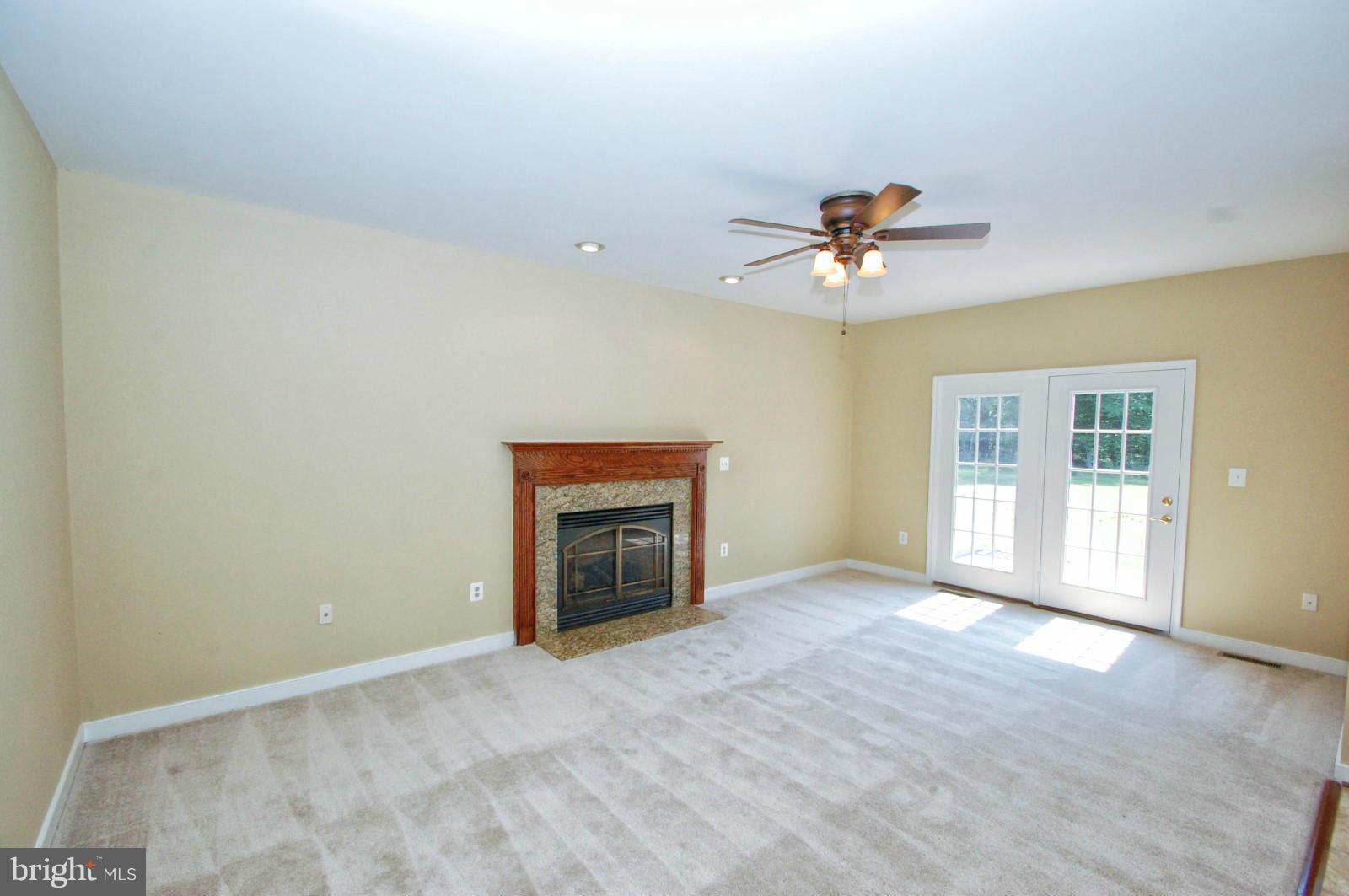14249 Crawleys Dam Road Goldvein, VA 22720 - Photo 5 of 27 Family Room