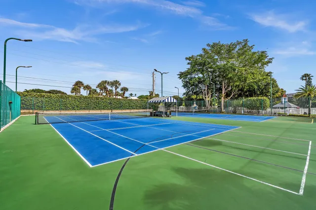 $849,900 | 120 Ocean Dunes Circle, Jupiter, FL 33477